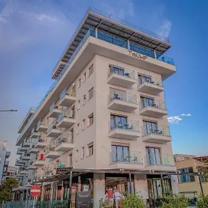 Triumf Hotel Shëngjin