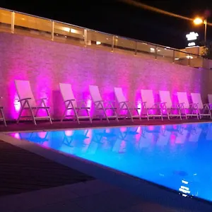 Отель Terminal Palace & ****