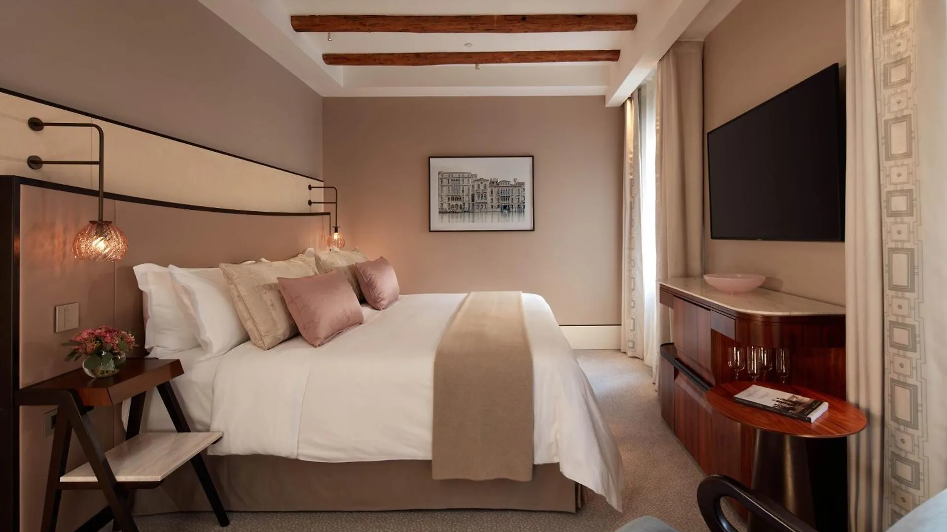 The St. Regis Benátky