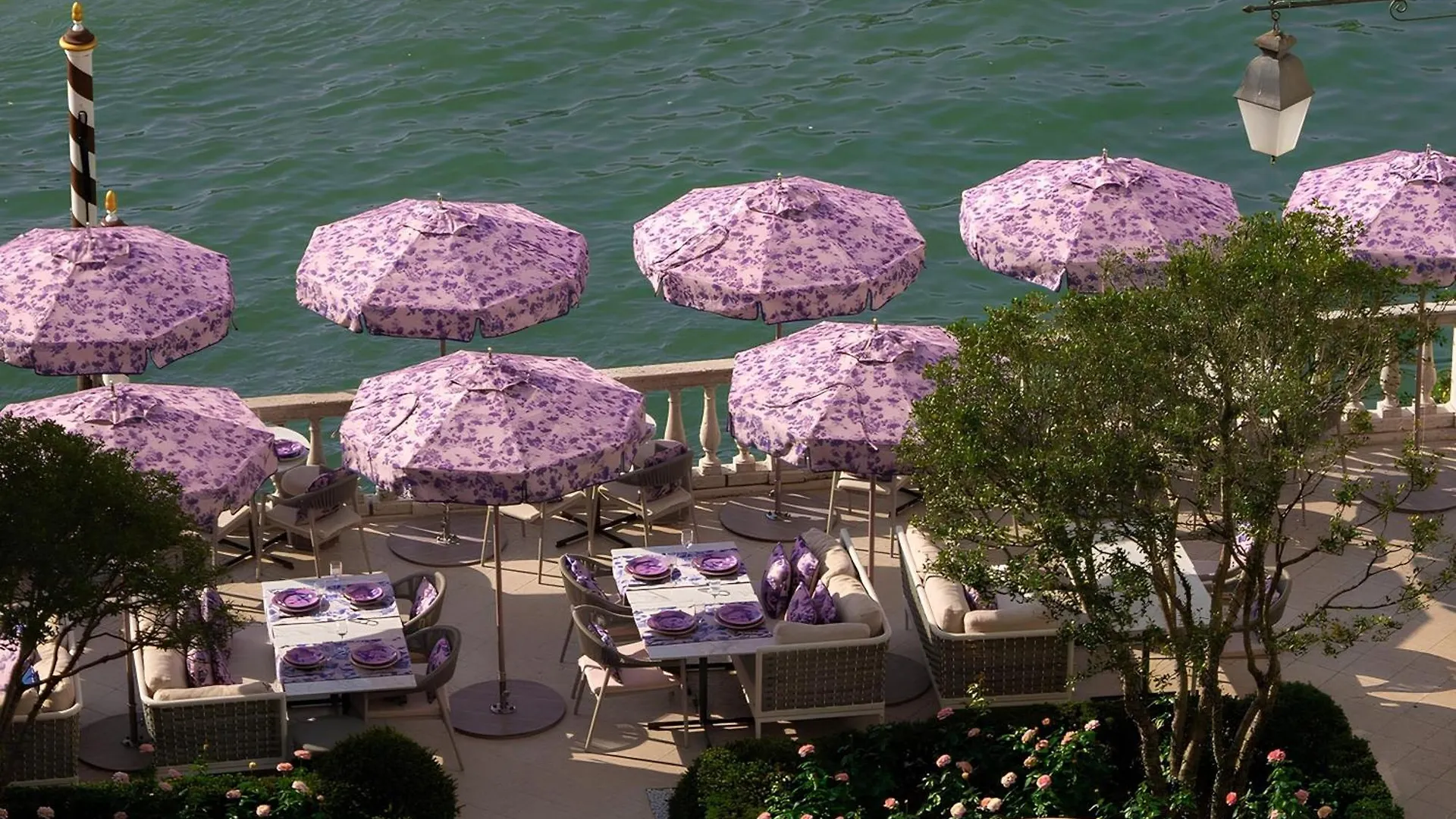 The St. Regis Benátky Hotel
