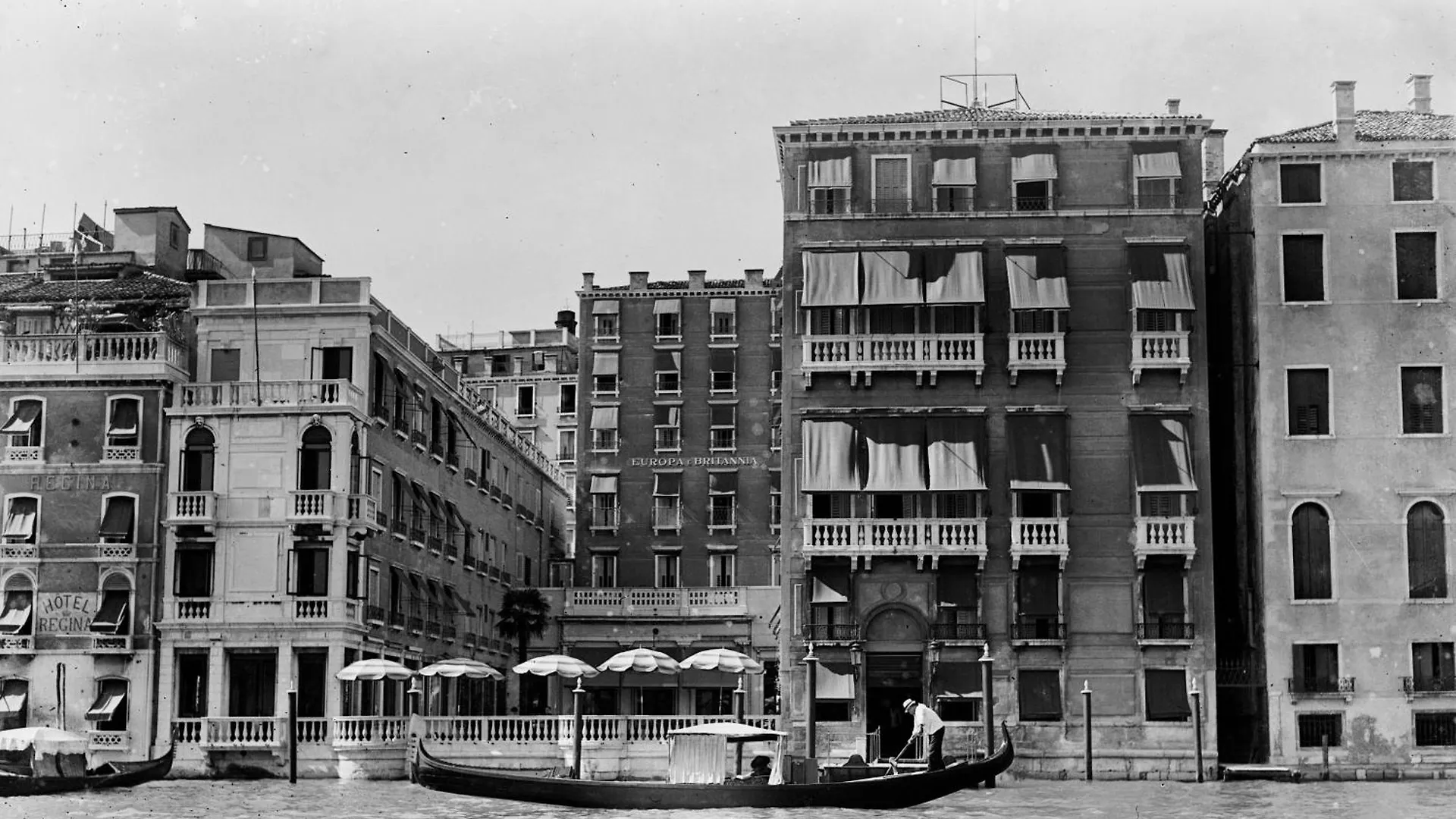 The St. Regis Benátky Hotel